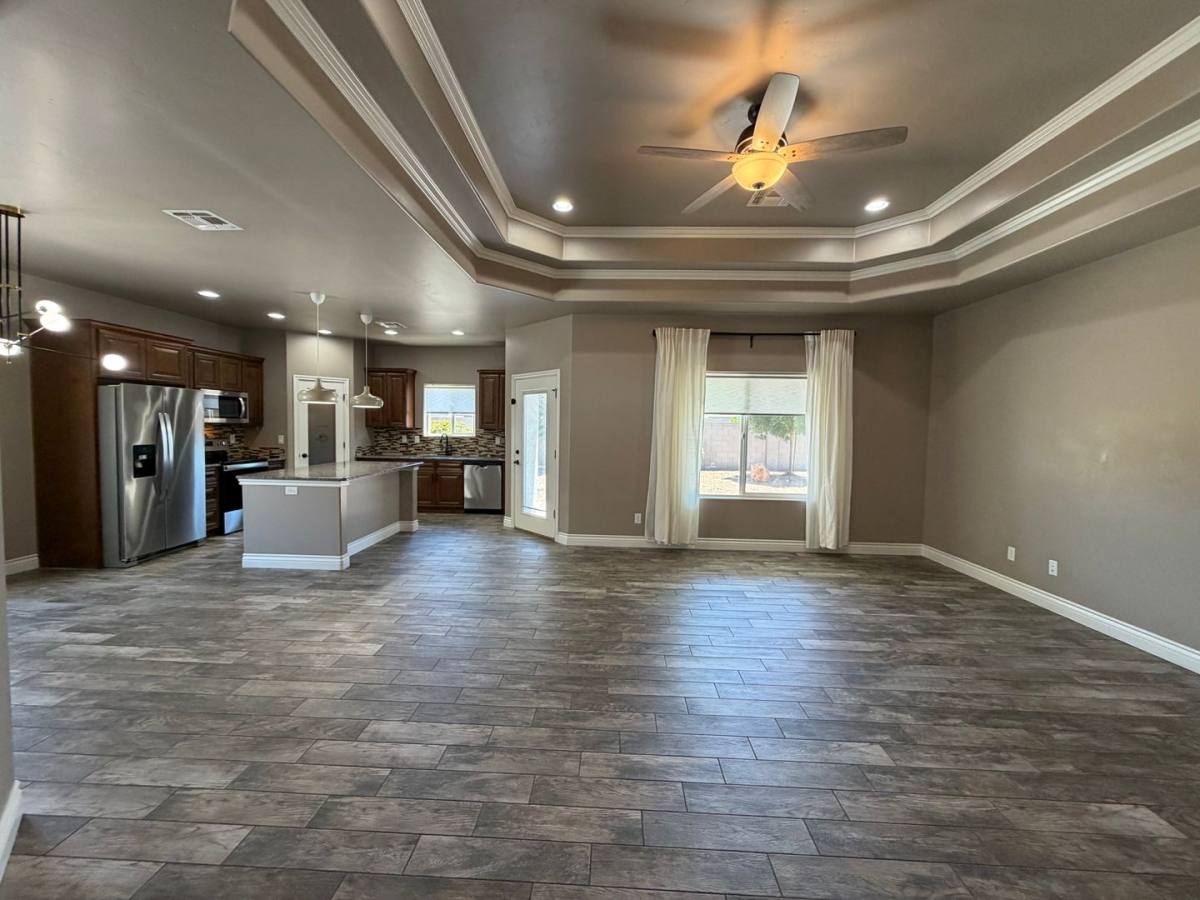 House for rent at 2244 Dollarhide Dr, Kingman, AZ 86409