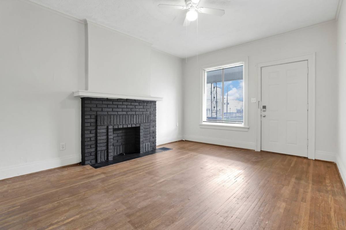 Apartment for rent at 27-29 S Terrace Ave, Columbus, OH 43204
