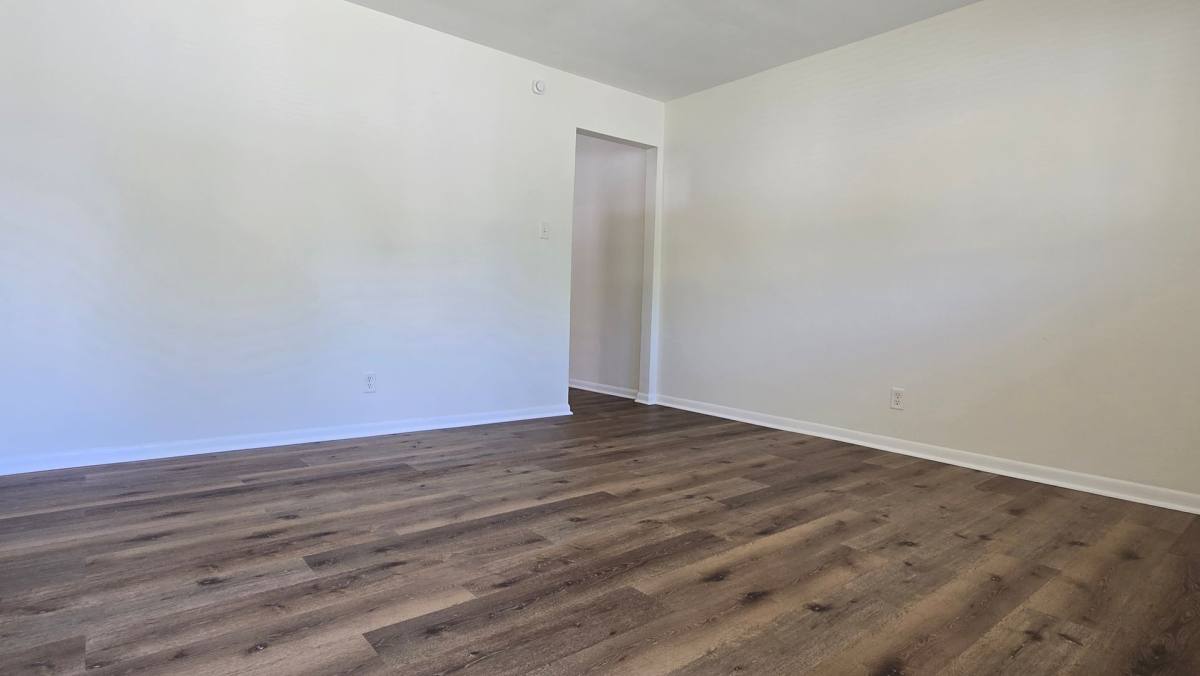 Townhouse for rent at 301 S Gray St, Indianapolis, IN 46201