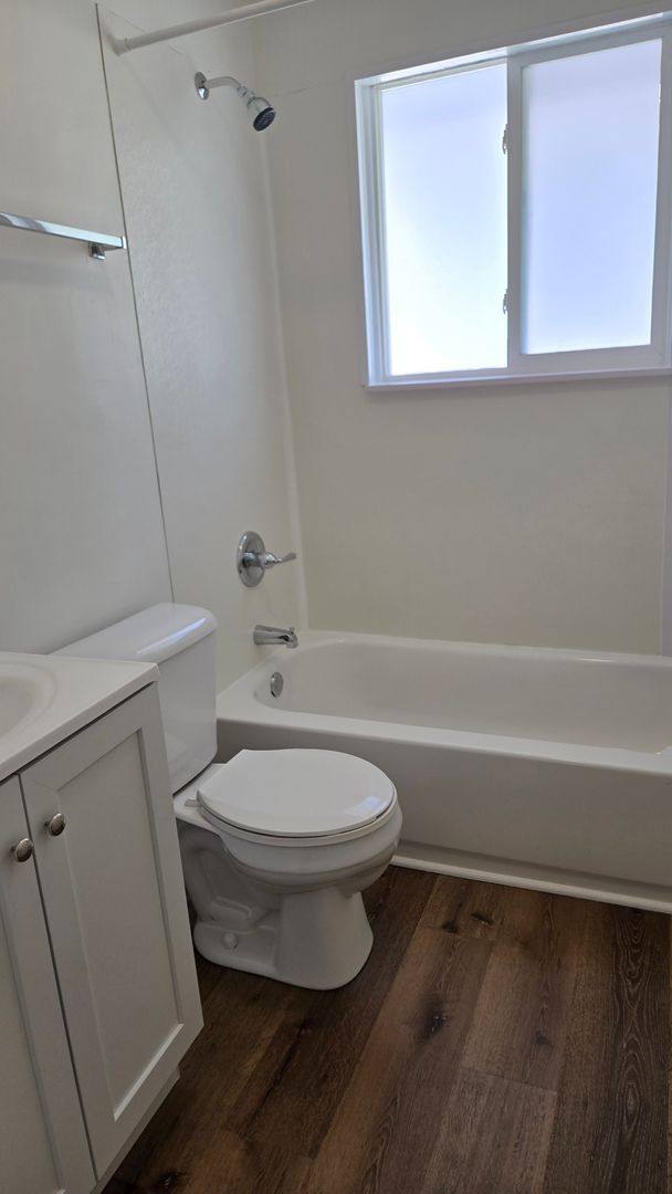 Townhouse for rent at 301 S Gray St, Indianapolis, IN 46201