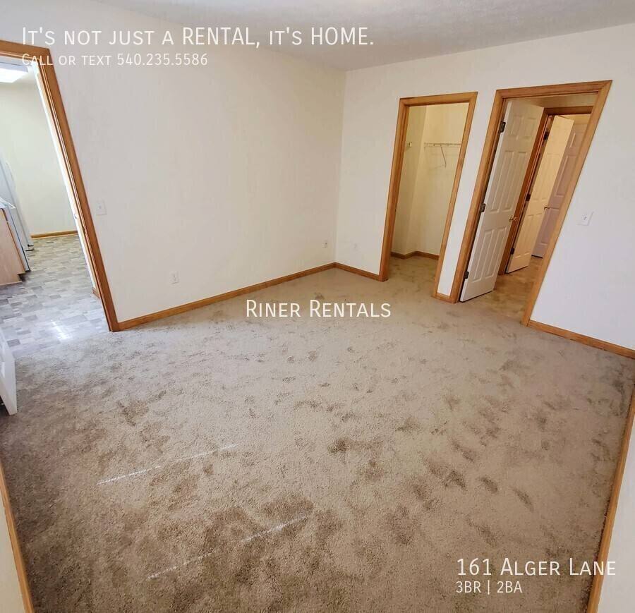 Apartment for rent at 161 Alger Lane, Broadway, VA 22815