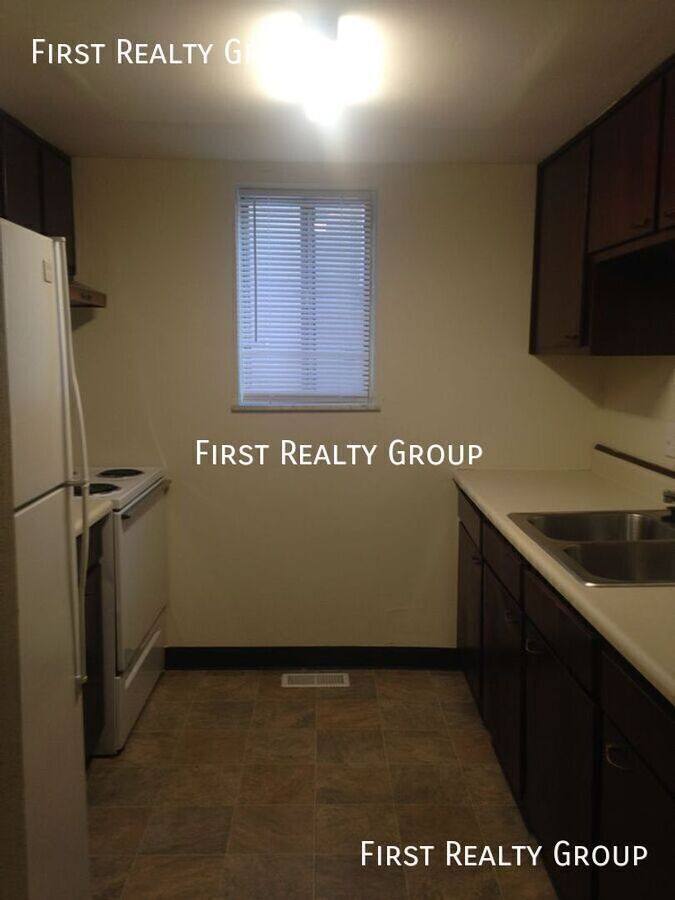Apartment for rent at 737 Wilmington Ave #7, Dayton, OH 45420