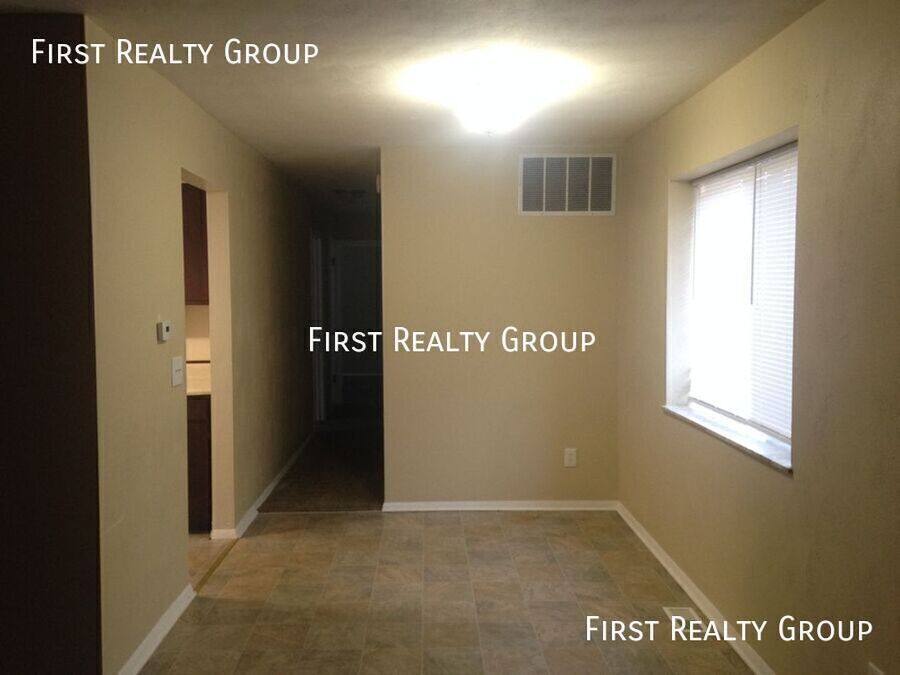Apartment for rent at 737 Wilmington Ave #7, Dayton, OH 45420