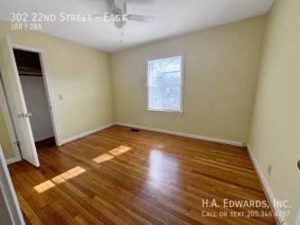 House for rent at 302 22nd St #EAST, Tuscaloosa, AL 35401