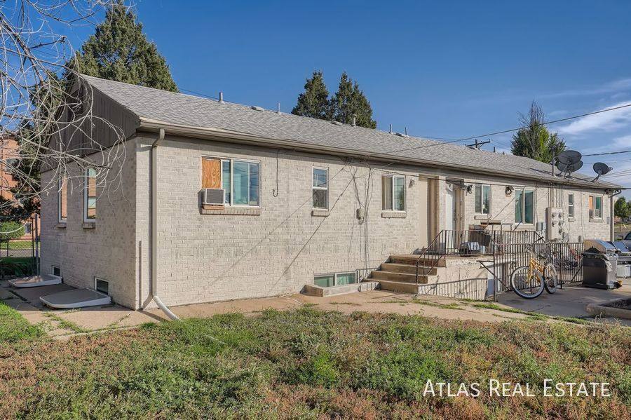 Apartment for rent at 1575 Lima St #B, Aurora, CO 80010