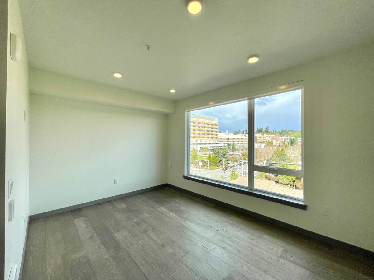 Condo for rent at 11903 NE 128th St, Kirkland, WA 98034