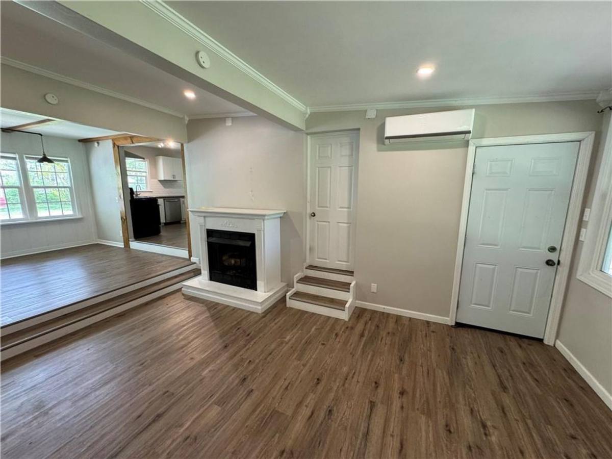 House for rent at 1843 N Janice Ave, Fayetteville, AR 72703