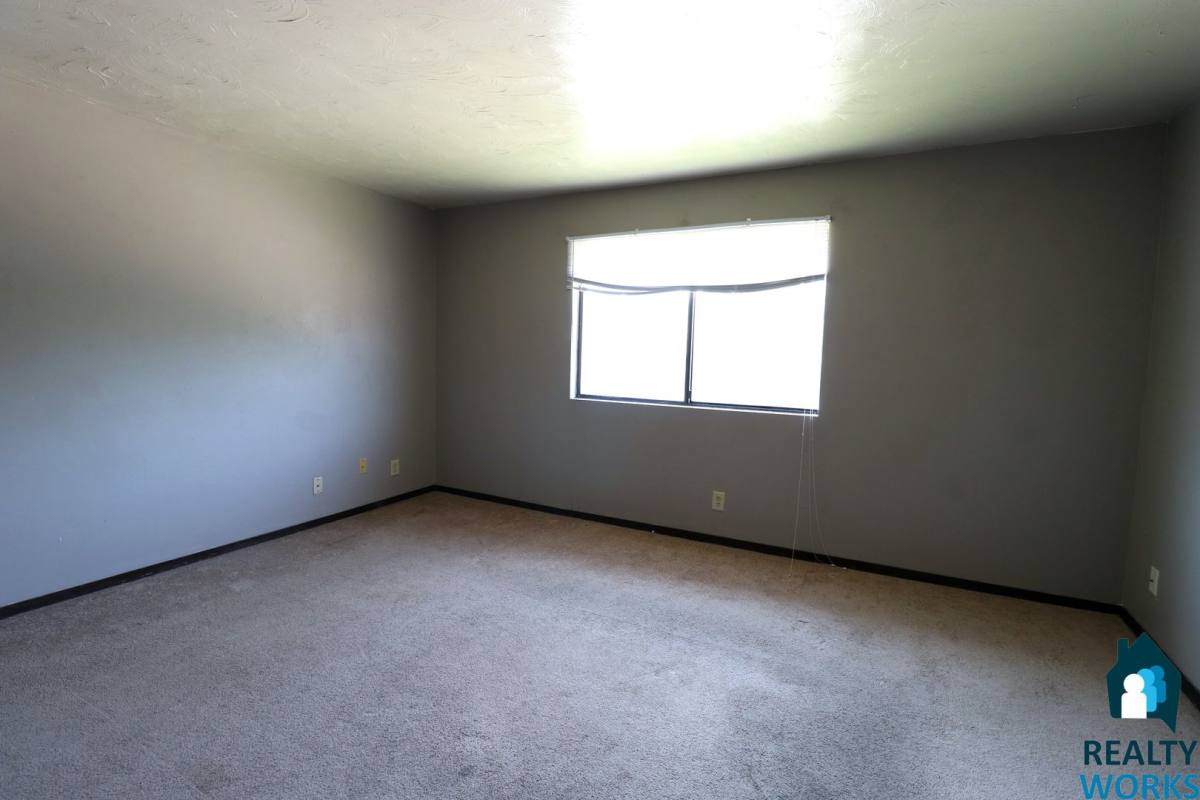Apartment for rent at 636 S 27th St, Lincoln, NE 68510