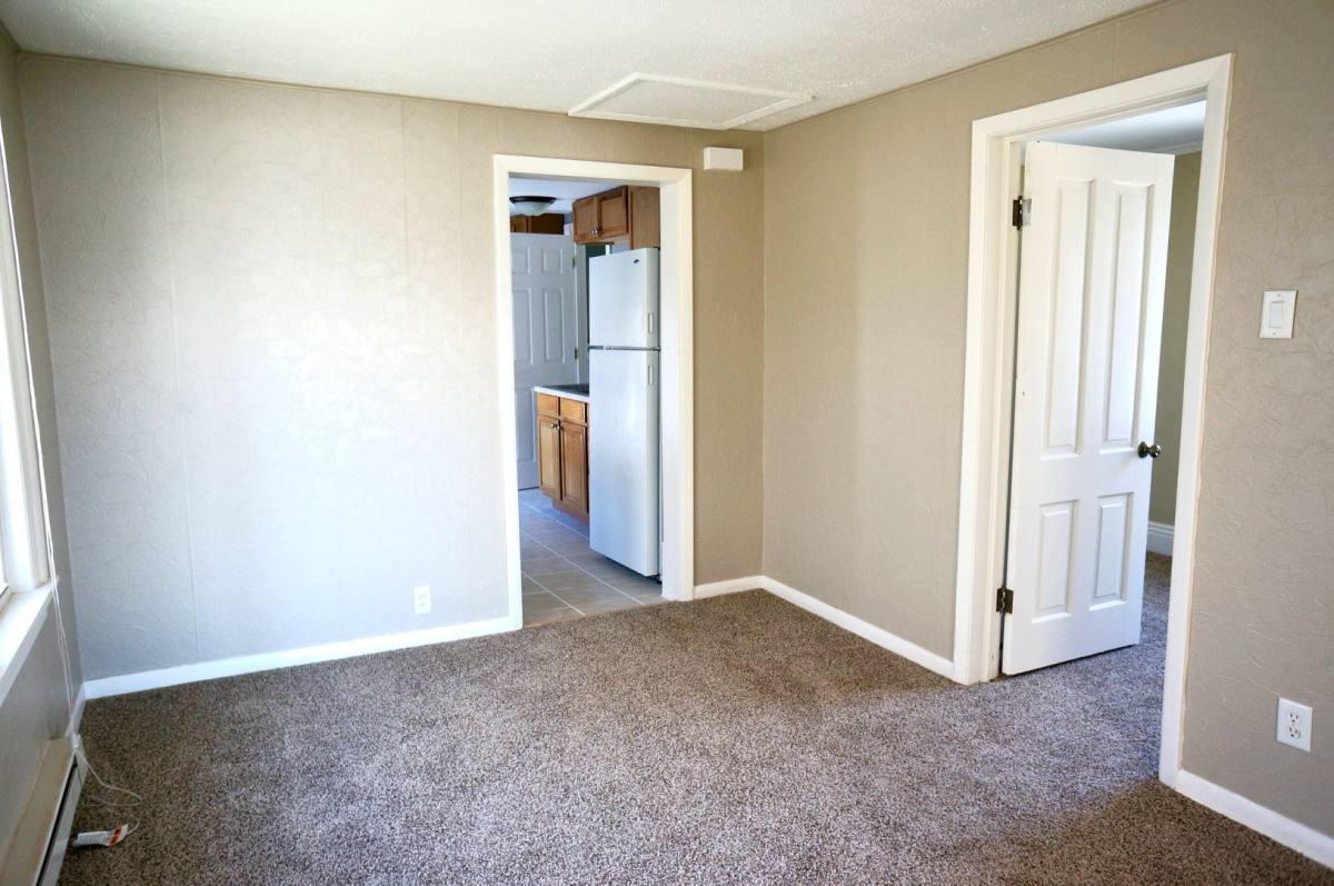 Apartment for rent at 15 E 8th St, Duluth, MN 55805