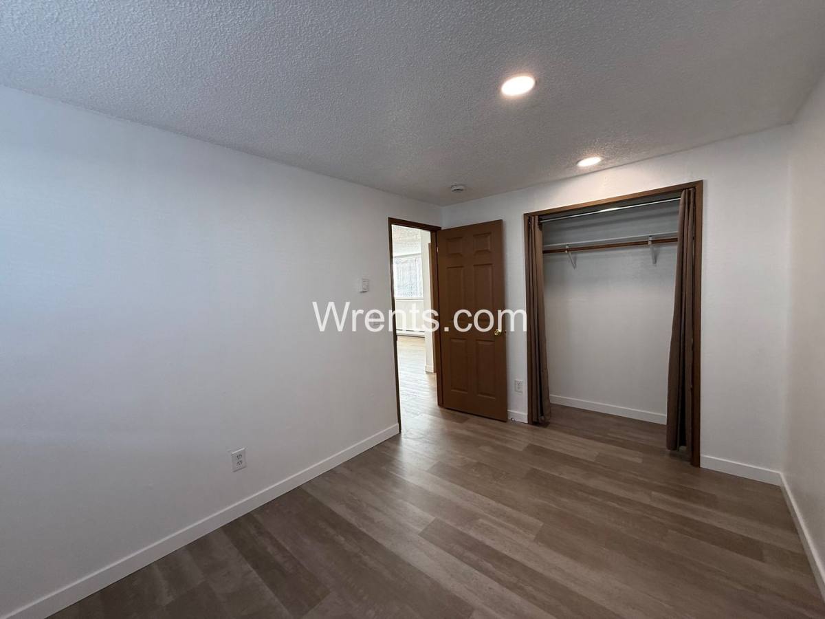 Apartment for rent at 318 E Baldwin, Spokane, WA 99207