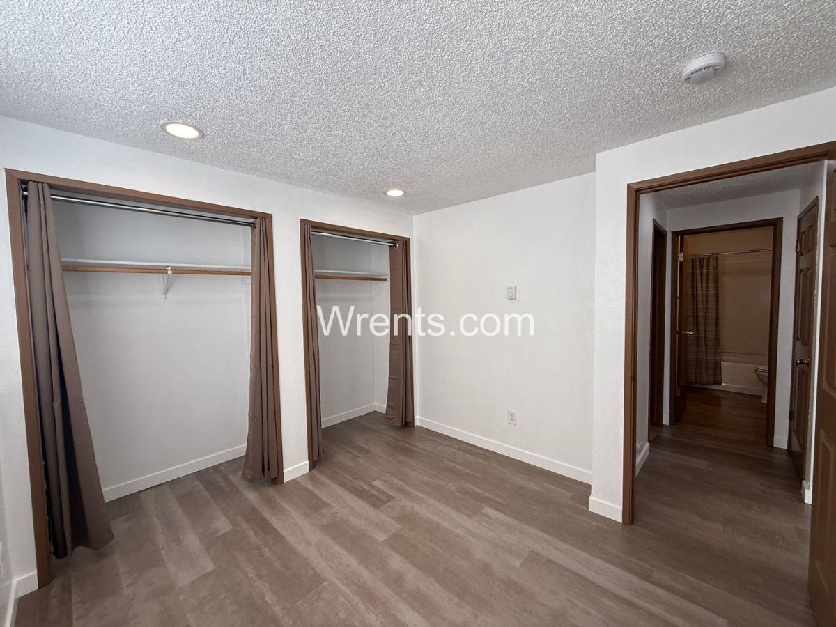 Apartment for rent at 318 E Baldwin, Spokane, WA 99207