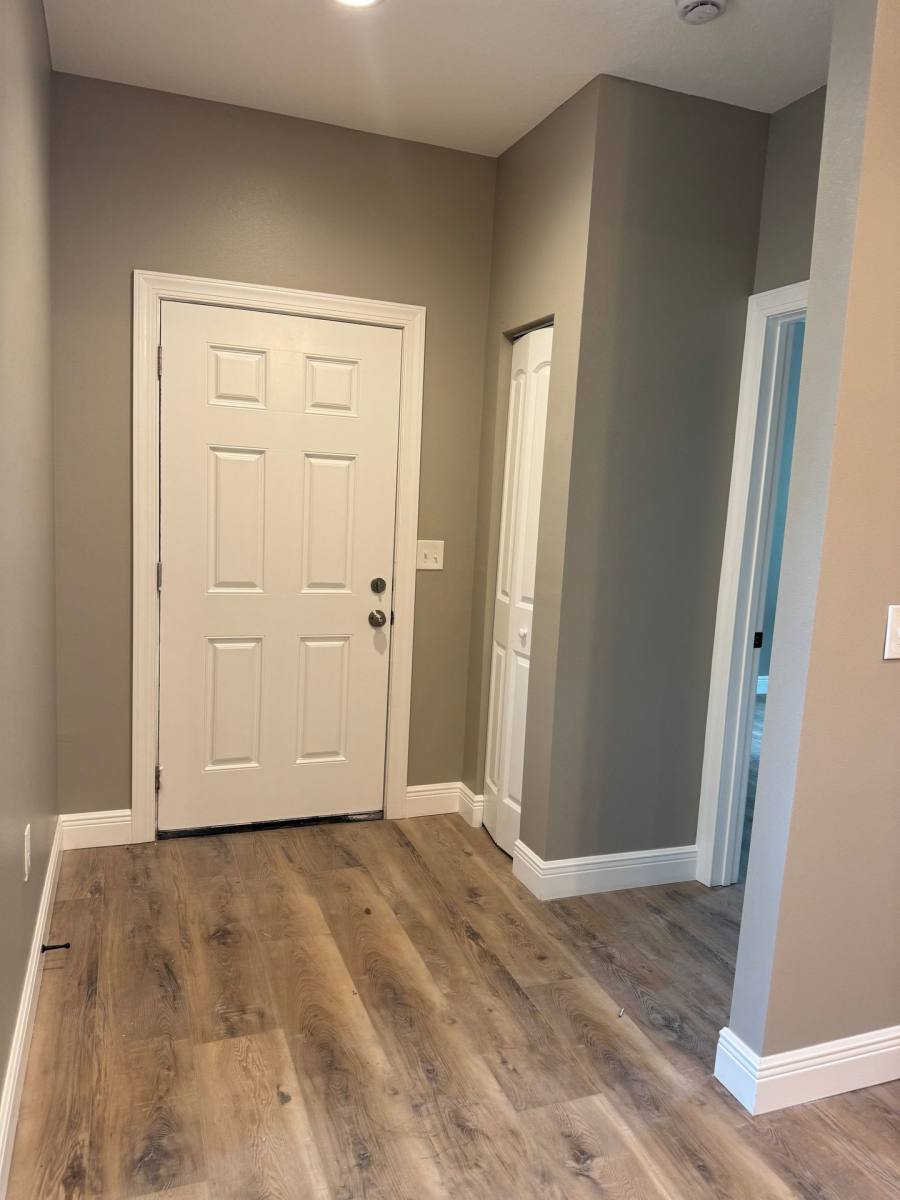 Apartment for rent at 923 Hagle Park Rd, Bradenton, FL 34212