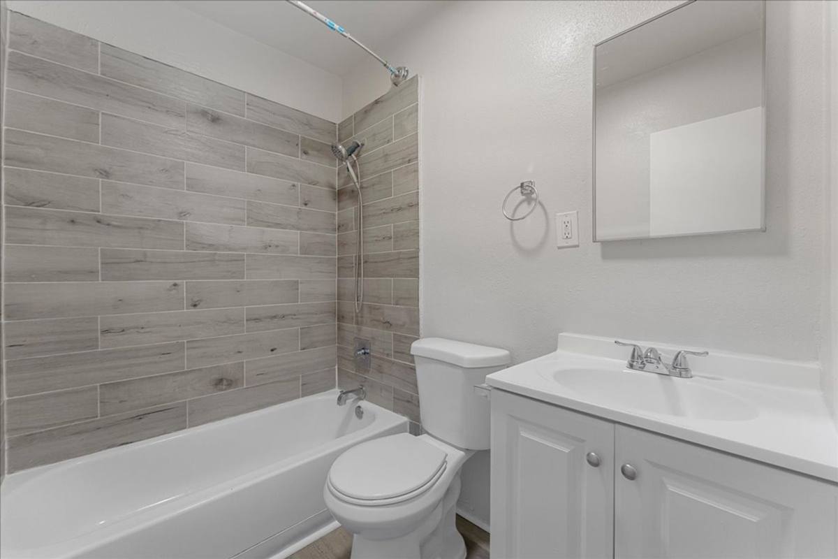 Apartment for rent at 16935 S Vermont Ave #10, Gardena, CA 90247
