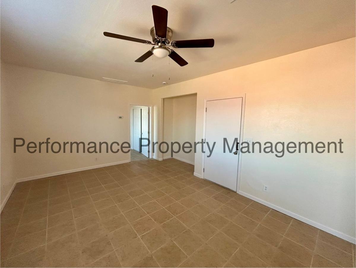 Apartment for rent at 801 Chester Ave, Bakersfield, CA 93301