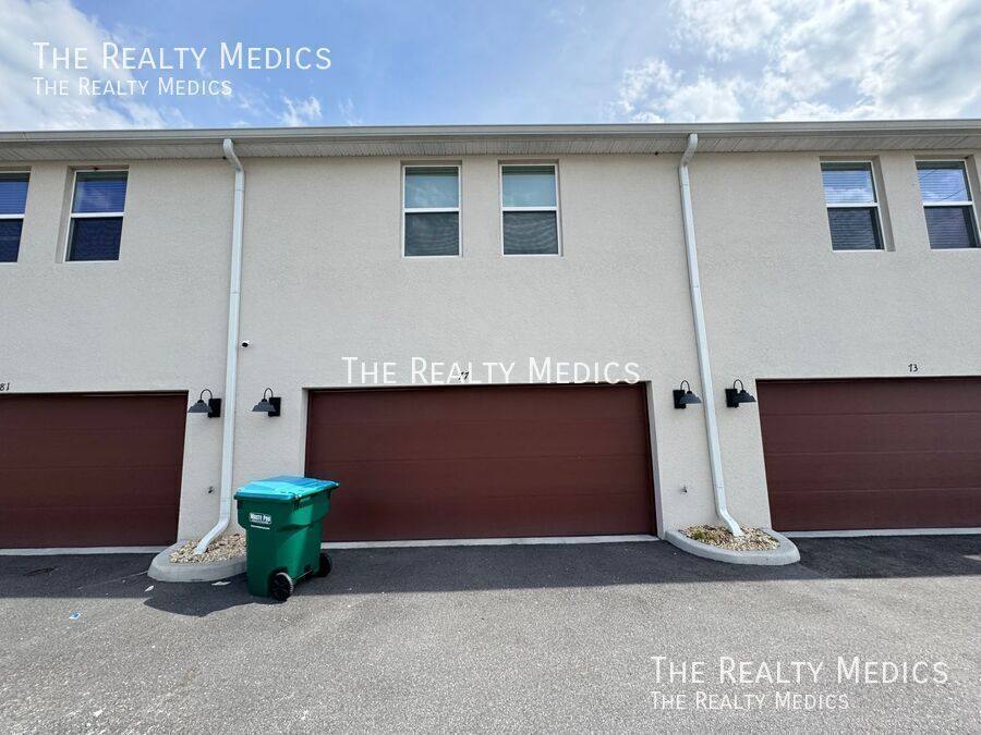 Townhouse for rent at 77 Myrtle St, Longwood, FL 32750