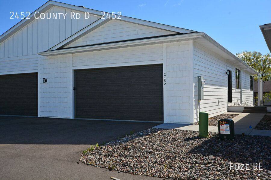 Townhouse for rent at 2452 County Rd #D, Minneapolis, MN 55413