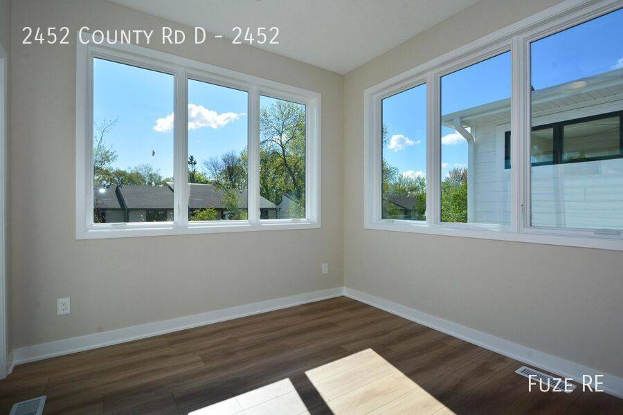 Townhouse for rent at 2452 County Rd #D, Minneapolis, MN 55413