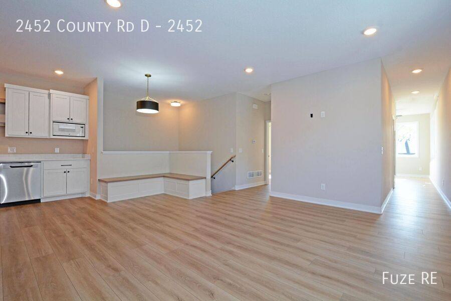 Townhouse for rent at 2452 County Rd #D, Minneapolis, MN 55413