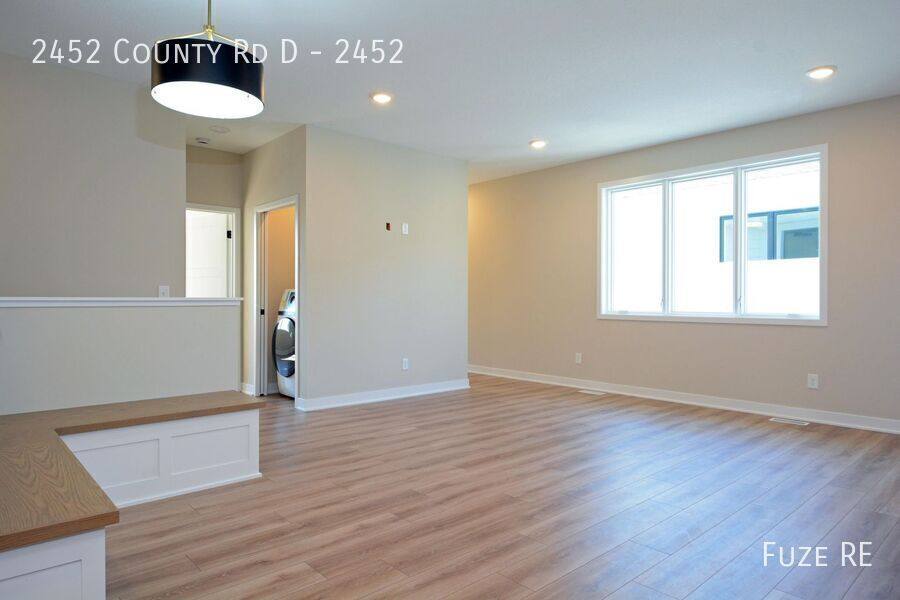 Townhouse for rent at 2452 County Rd #D, Minneapolis, MN 55413