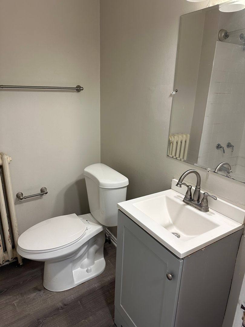 Apartment for rent at 19-49 W Bond St, Winchester, VA 22601