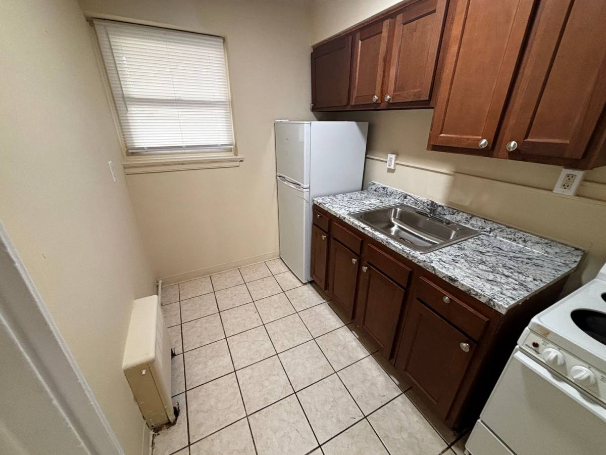 Apartment for rent at 210 Hale Ave, Harrisburg, PA 17104