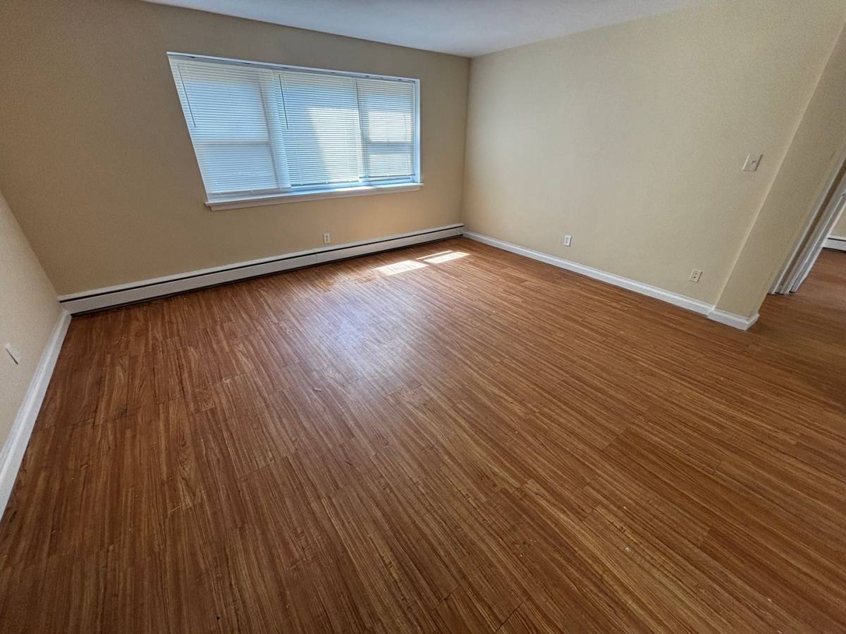 Apartment for rent at 210 Hale Ave, Harrisburg, PA 17104