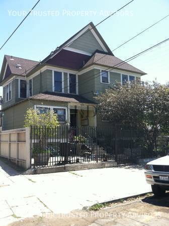 Apartment for rent at 2120 Island Ave, San Diego, CA 92102