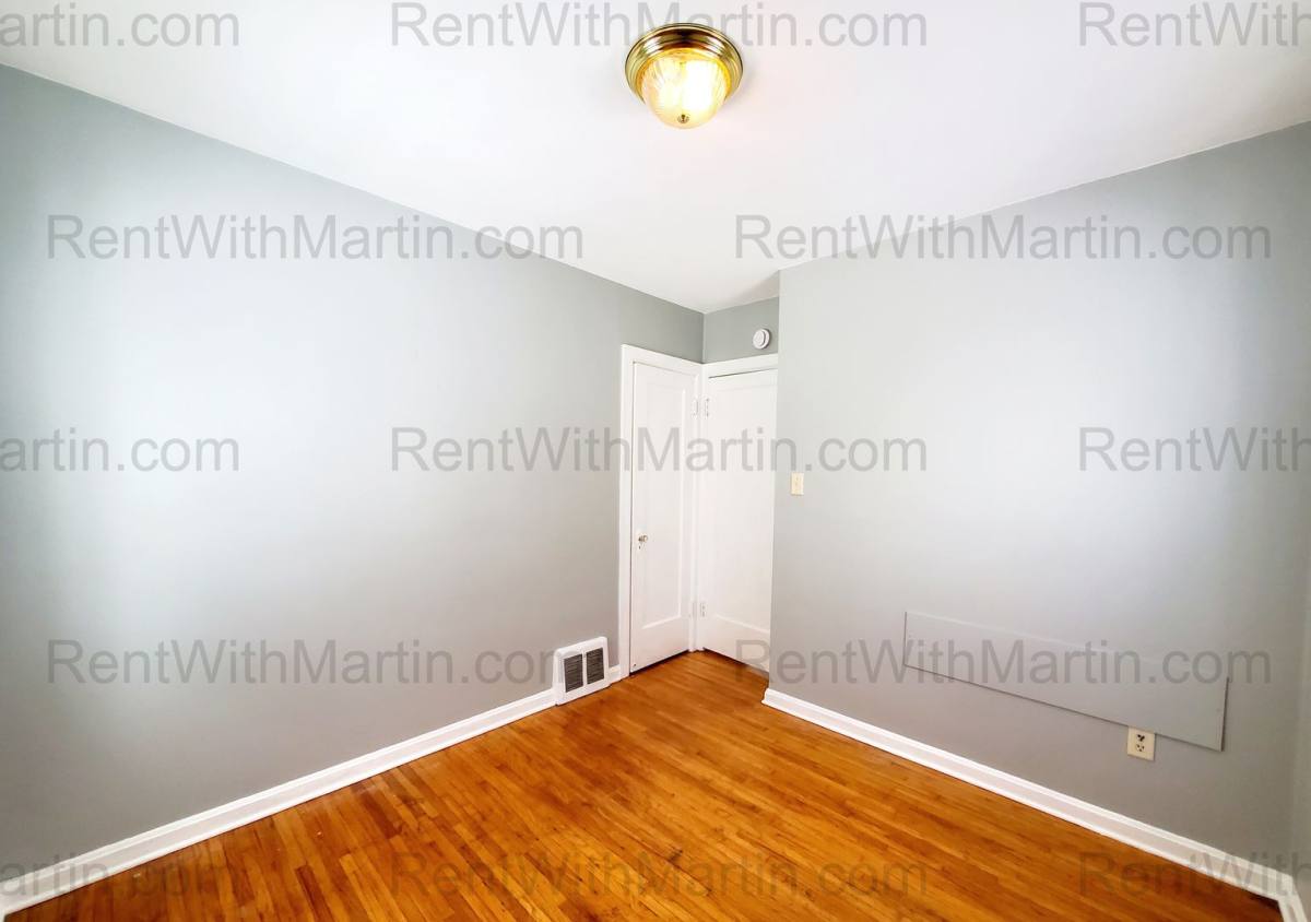 House for rent at 657 Dawson St, Waterloo, IA 50703