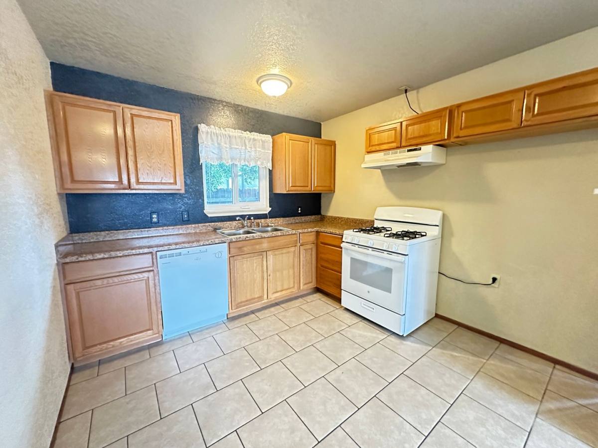 Apartment for rent at 5672 Arboga Rd Units A-H, Olivehurst, CA 95961