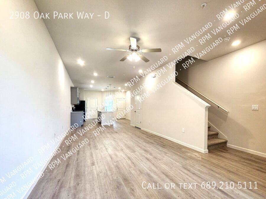 Townhouse for rent at 2908 Oak Park Way, Orlando, FL 32822