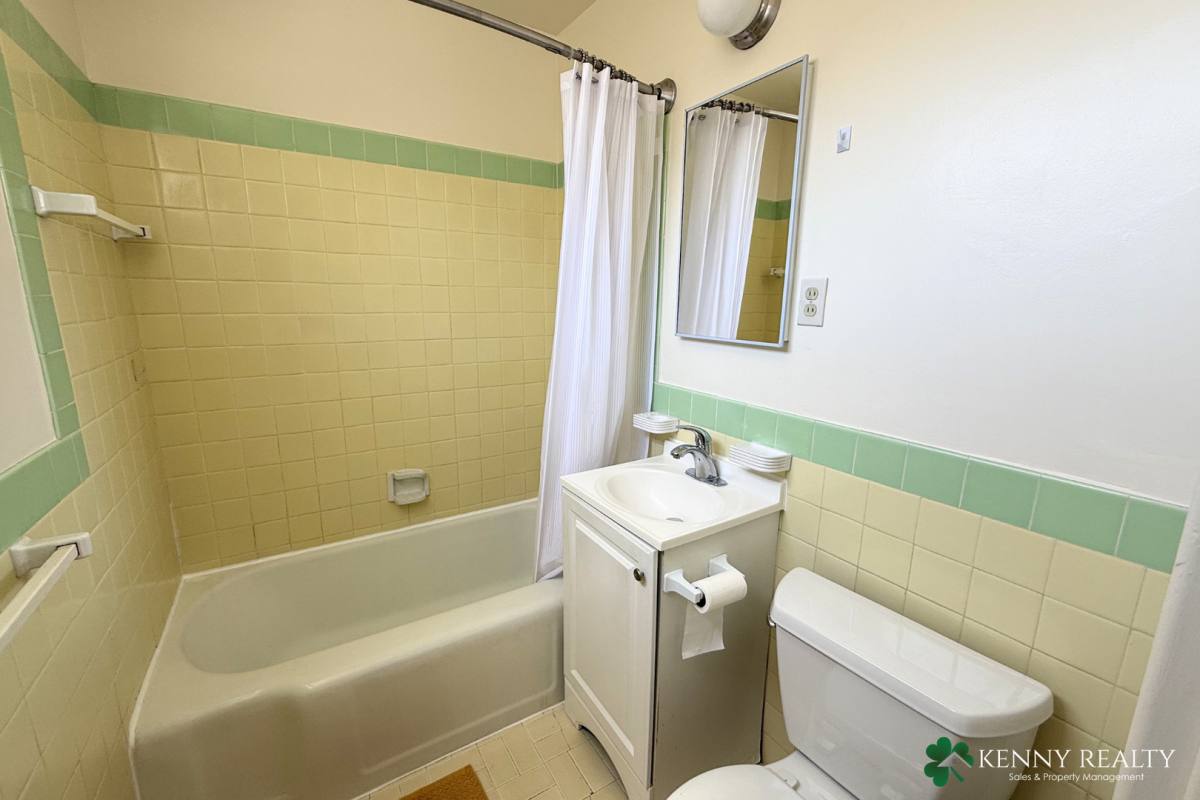 Apartment for rent at 75 Citrus Ave, Daly City, CA 94014