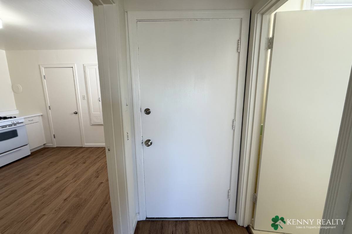 Apartment for rent at 75 Citrus Ave, Daly City, CA 94014
