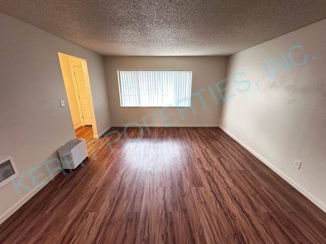 Apartment for rent at 6498 Lowry Dr #1, West Linn, OR 97068