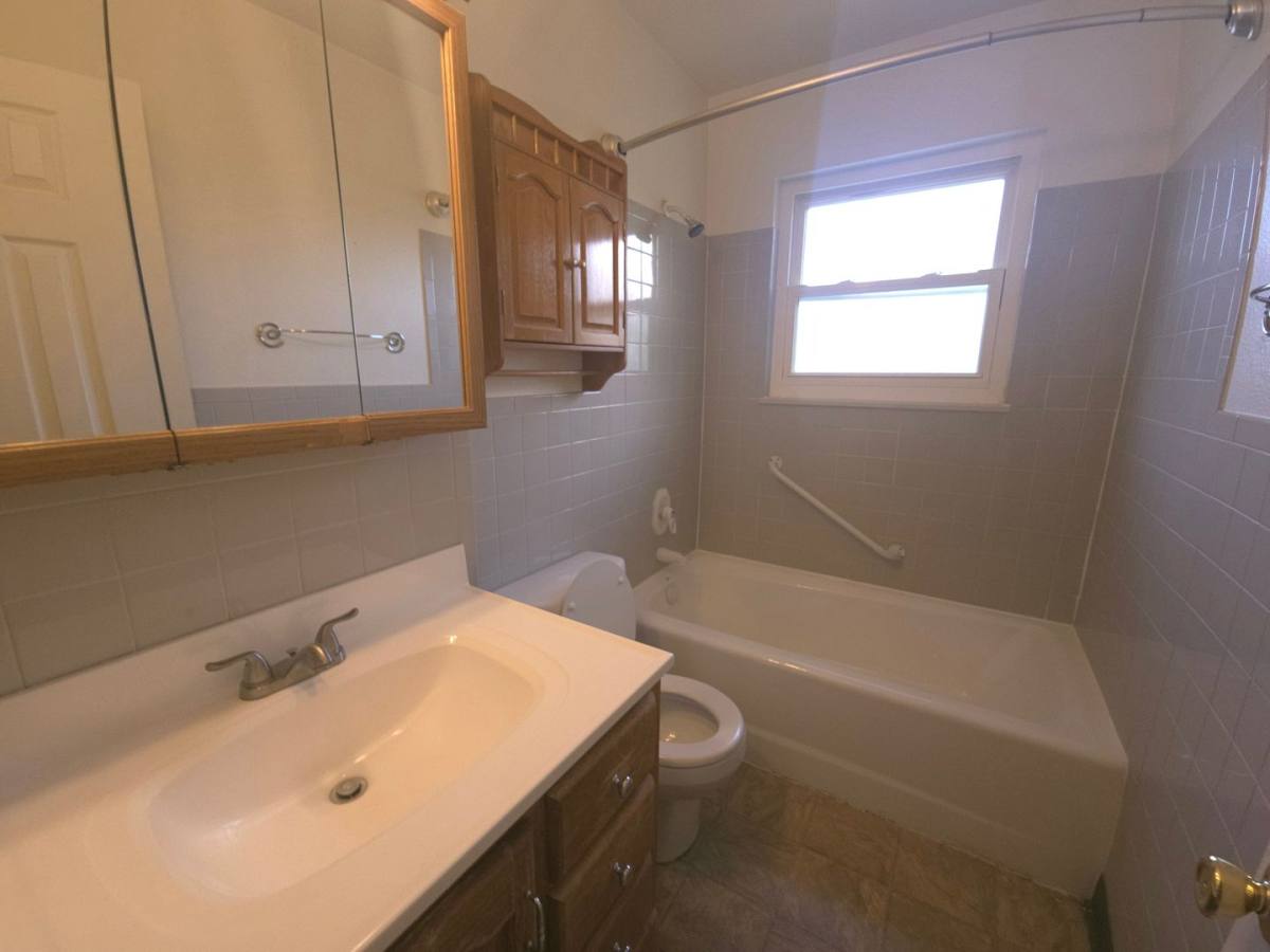 House for rent at 1524 Dexter St, Broomfield, CO 80020