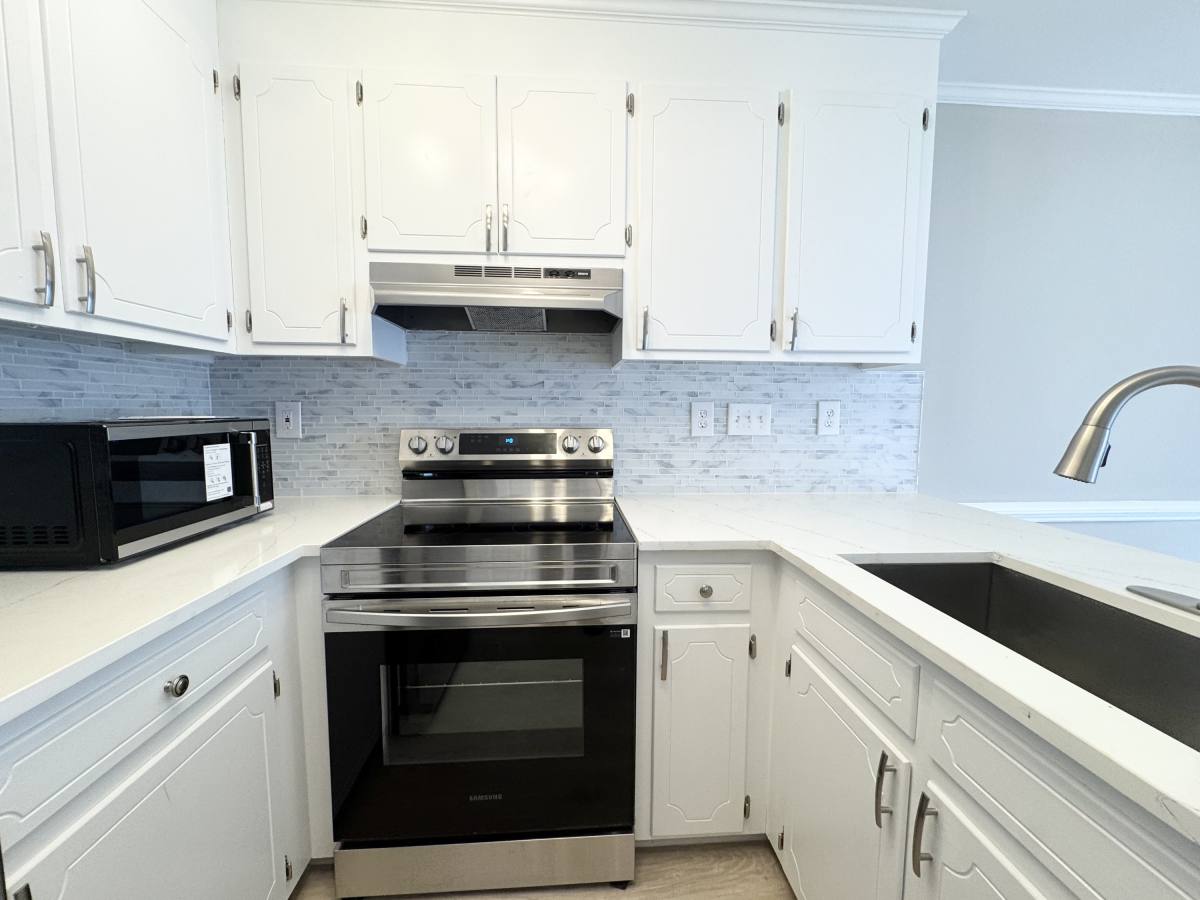Townhouse for rent at 3900 Aa4 Sterling Pointe Dr #1, Winterville, NC 28590