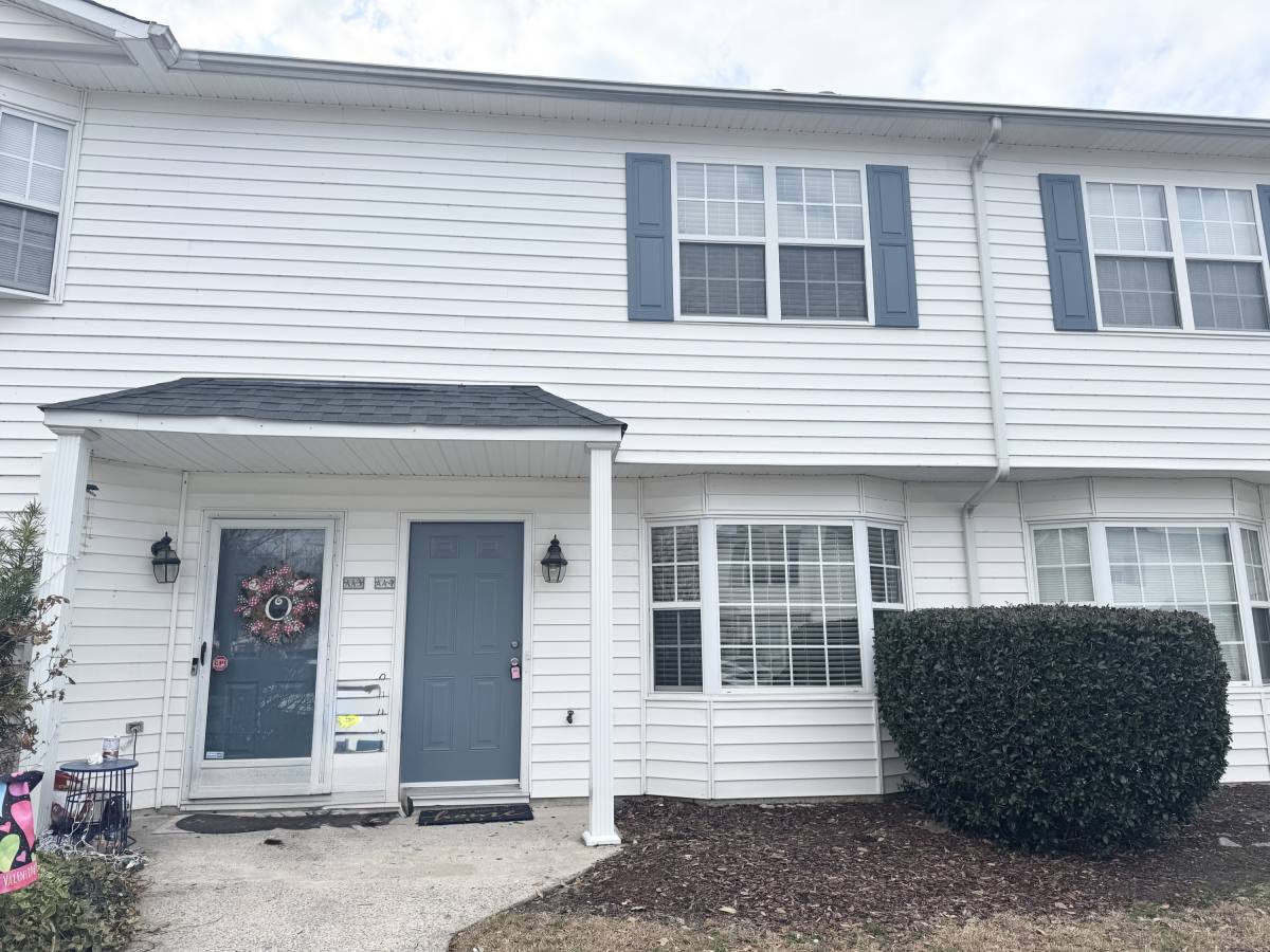 Townhouse for rent at 3900 Aa4 Sterling Pointe Dr #1, Winterville, NC 28590