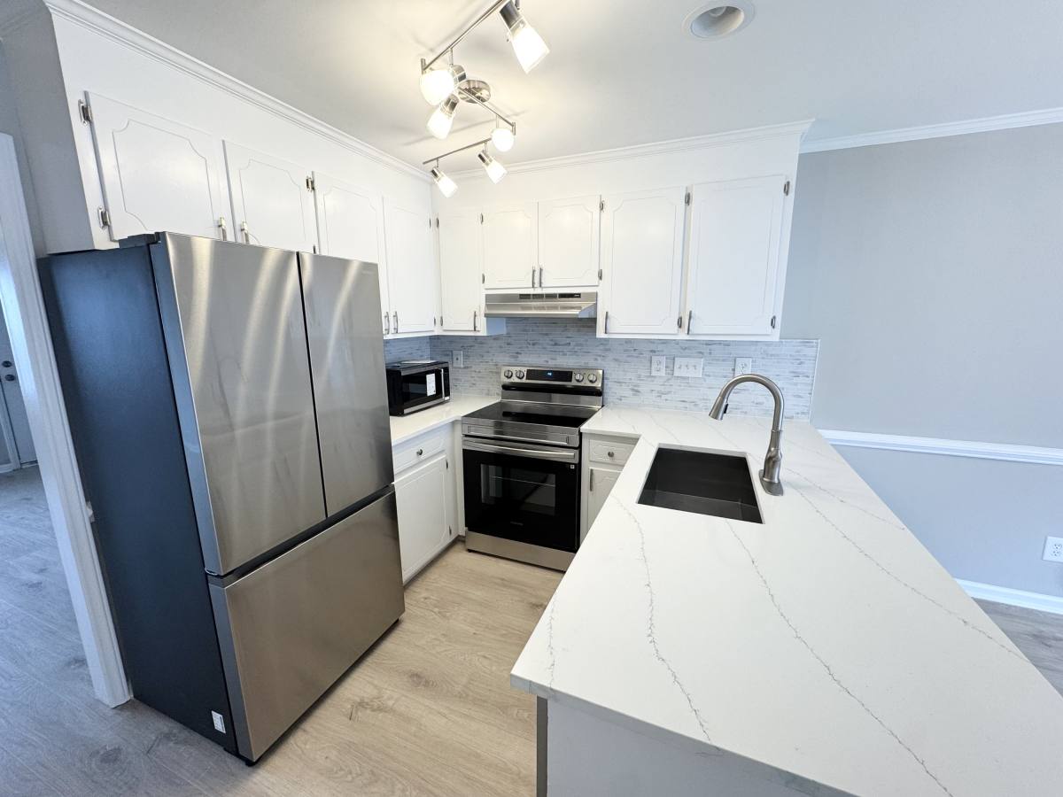 Townhouse for rent at 3900 Aa4 Sterling Pointe Dr #1, Winterville, NC 28590