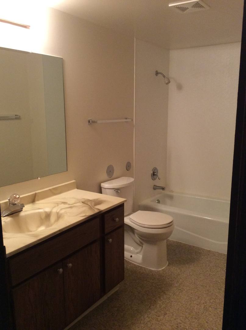 Apartment for rent at 2050 Meadow Lane, Schererville, IN 46375
