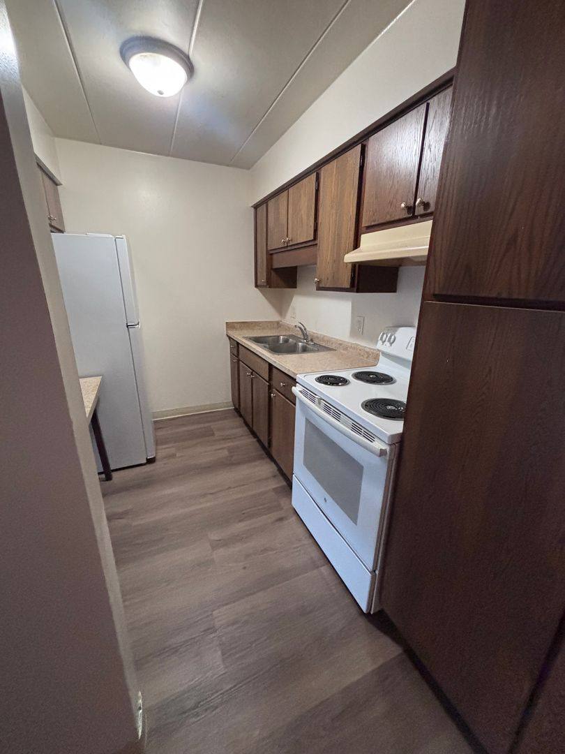 Apartment for rent at 2050 Meadow Lane, Schererville, IN 46375
