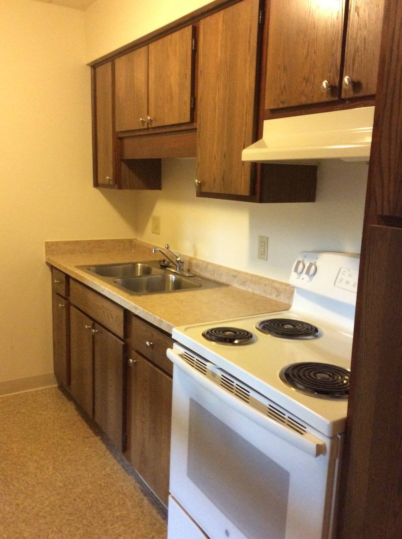 Apartment for rent at 2050 Meadow Lane, Schererville, IN 46375