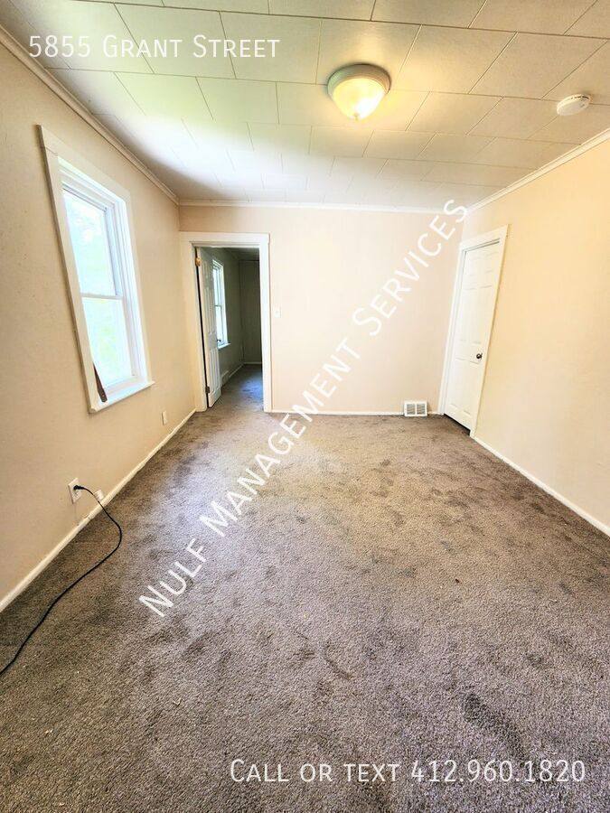 Apartment for rent at 5855 Grant St, Export, PA 15632