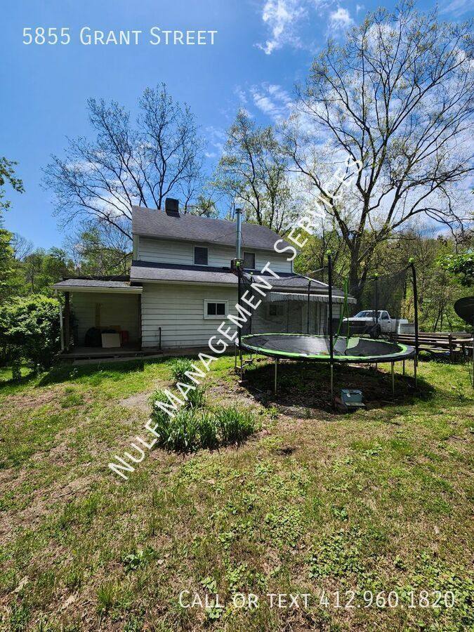 Apartment for rent at 5855 Grant St, Export, PA 15632