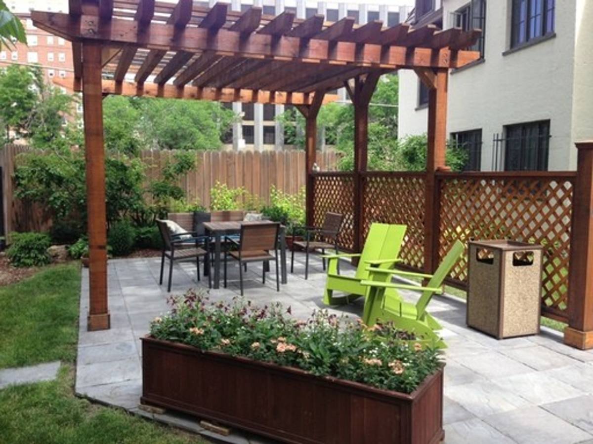 Apartment for rent at 930 N Sherman St, Denver, CO 80203