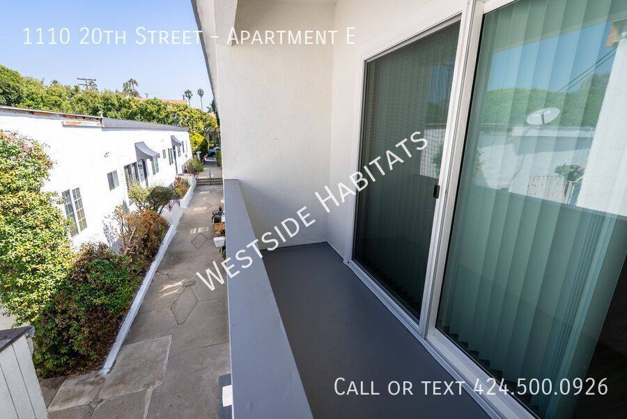 Apartment for rent at 1110 20th St E, Santa Monica, CA 90403