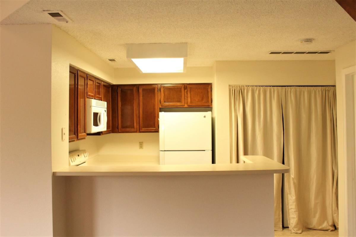Condo for rent at 816 S Vance St, Denver, CO 80226