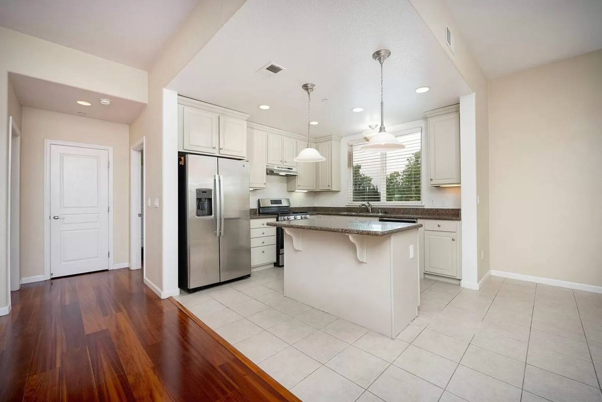 Apartment for rent at 7910 Walerga Rd, Antelope, CA 95843