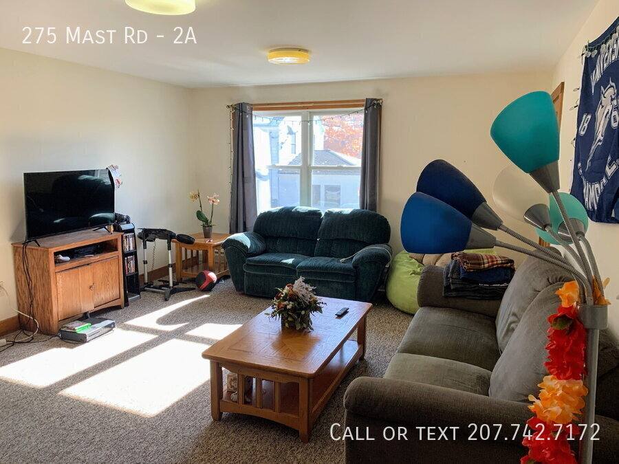 Apartment for rent at 275 Mast Rd #2A, Durham, NH 03824