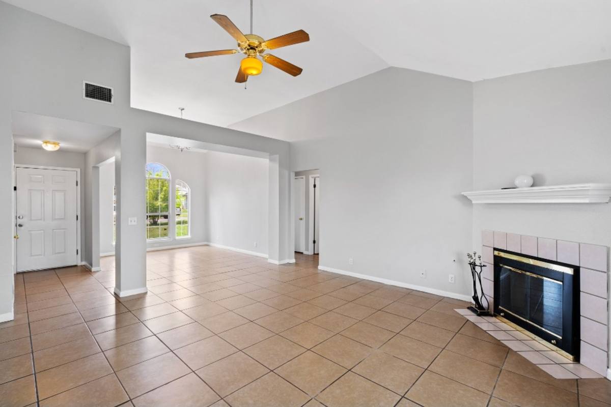 House for rent at 604 Maplecreek Dr, Leander, TX 78641