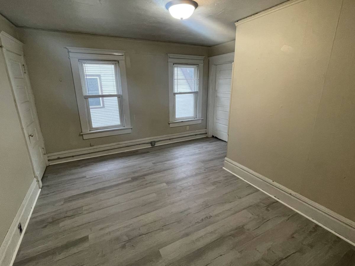 Apartment for rent at 509 High Ave, Oshkosh, WI 54901