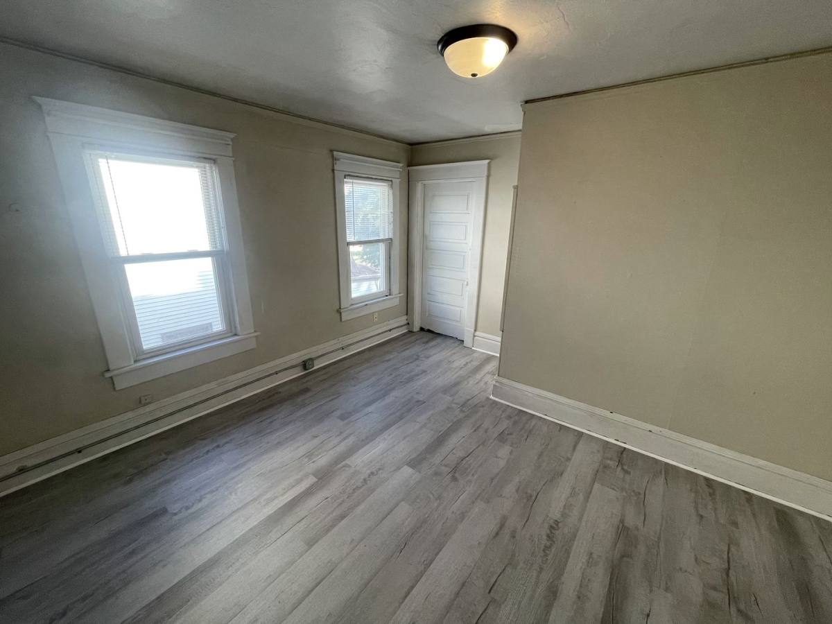Apartment for rent at 509 High Ave, Oshkosh, WI 54901